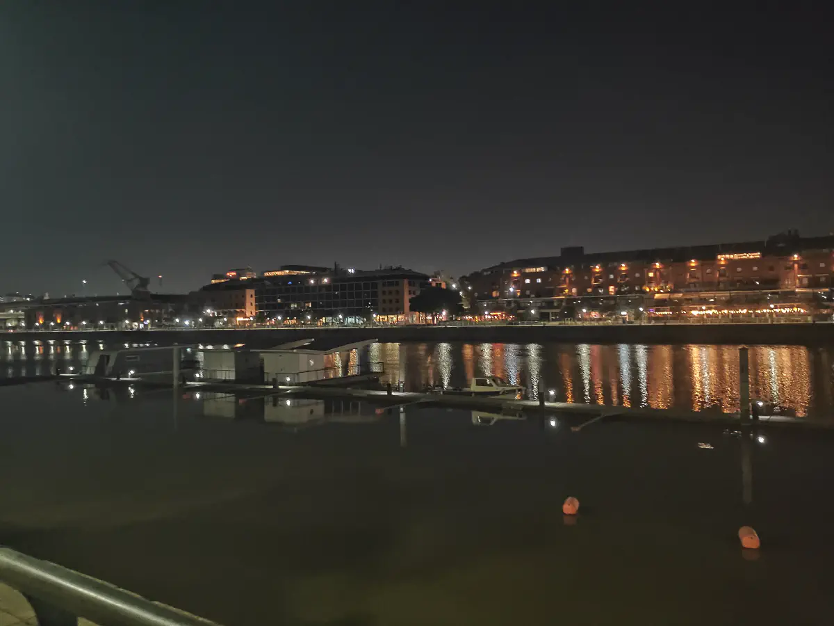 ブエノスアイレスの夜景。プエルトマデロ。