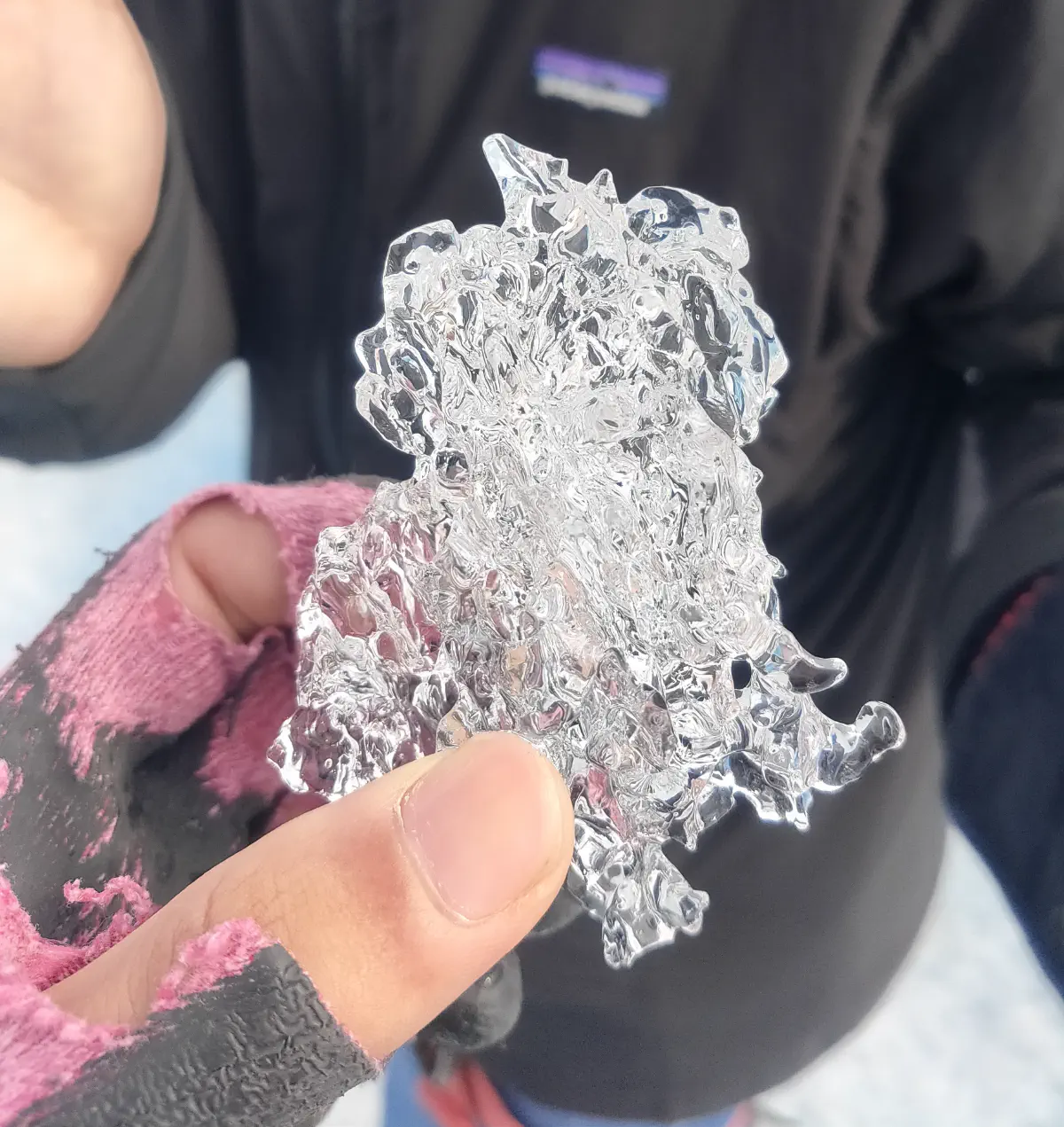 ペリトモレノ氷河のかけら