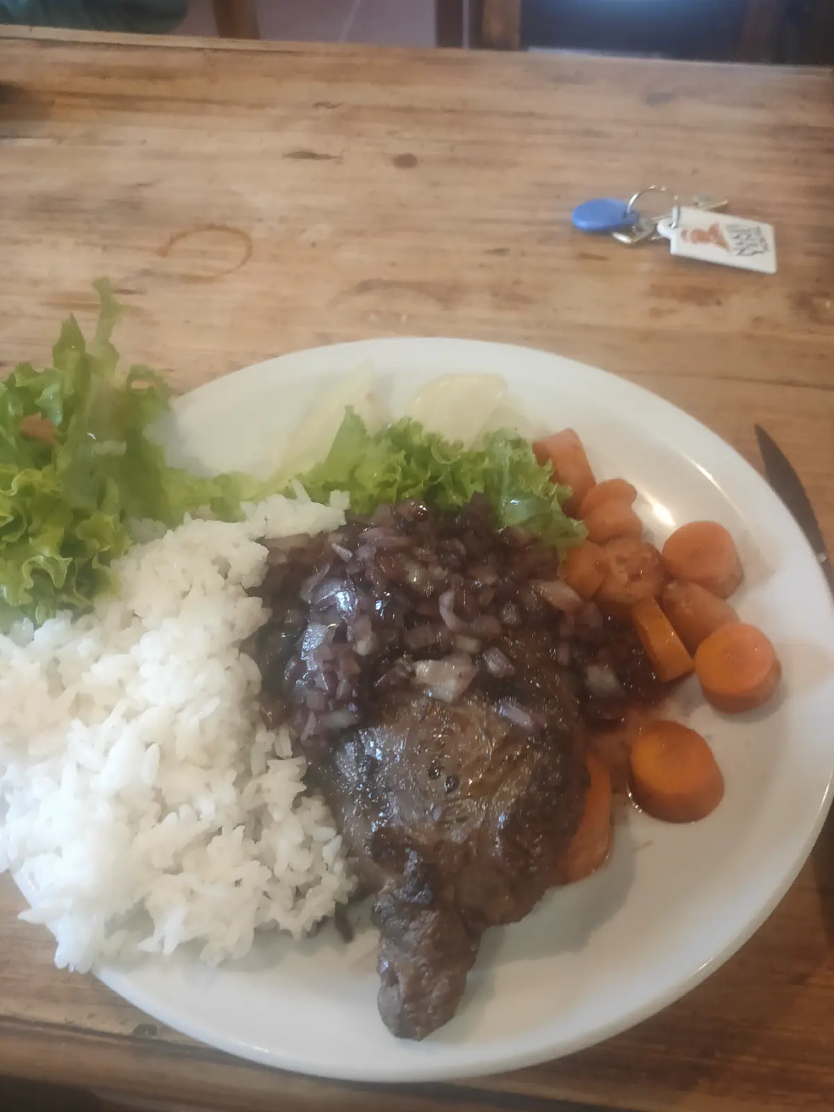エルカラファテの宿で作ったステーキ